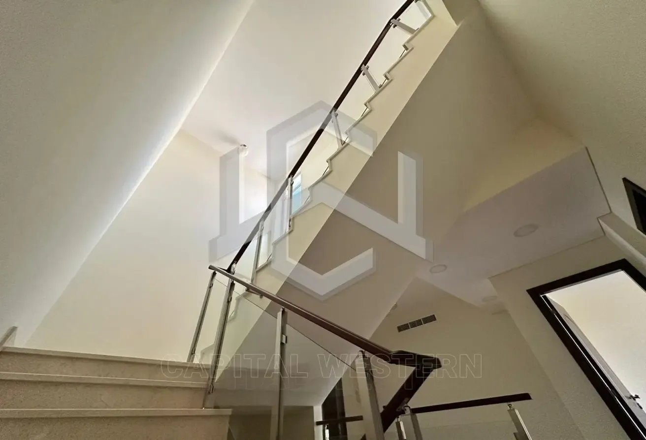 Single Row | 4 BR+Maids | Private Garden