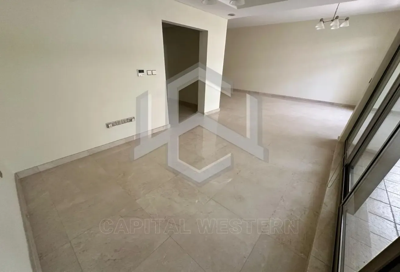 Single Row | 4 BR+Maids | Private Garden