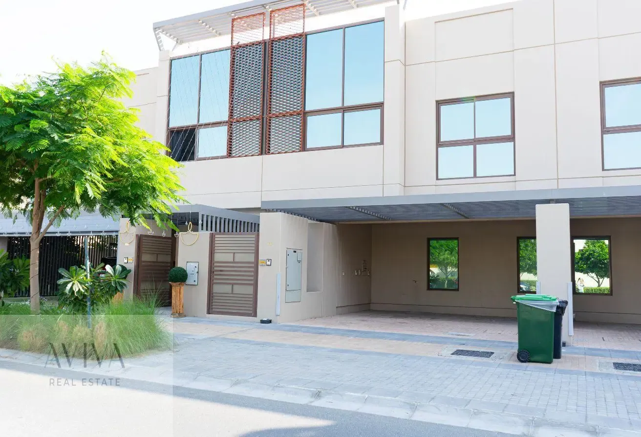 SPACIOUS 4BR | GATED COMMUNITY | READY OCT 1ST