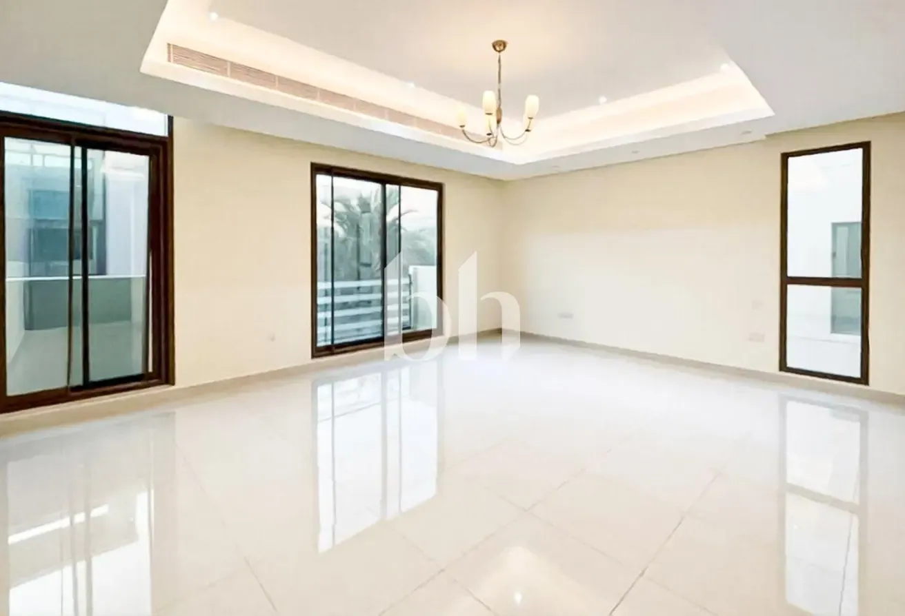 Corner Unit | Landscaped | Great Location