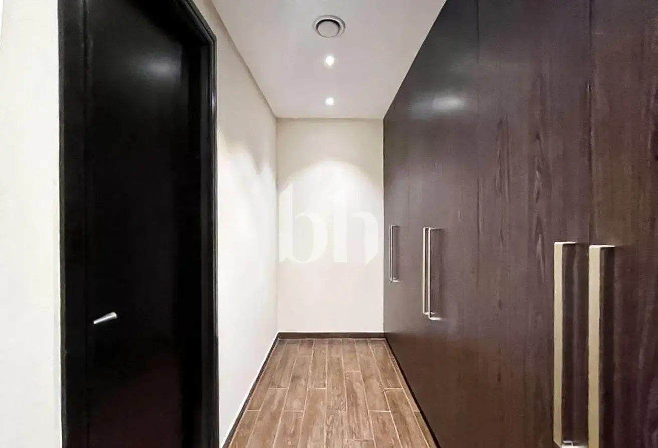 Corner Unit | Landscaped | Great Location