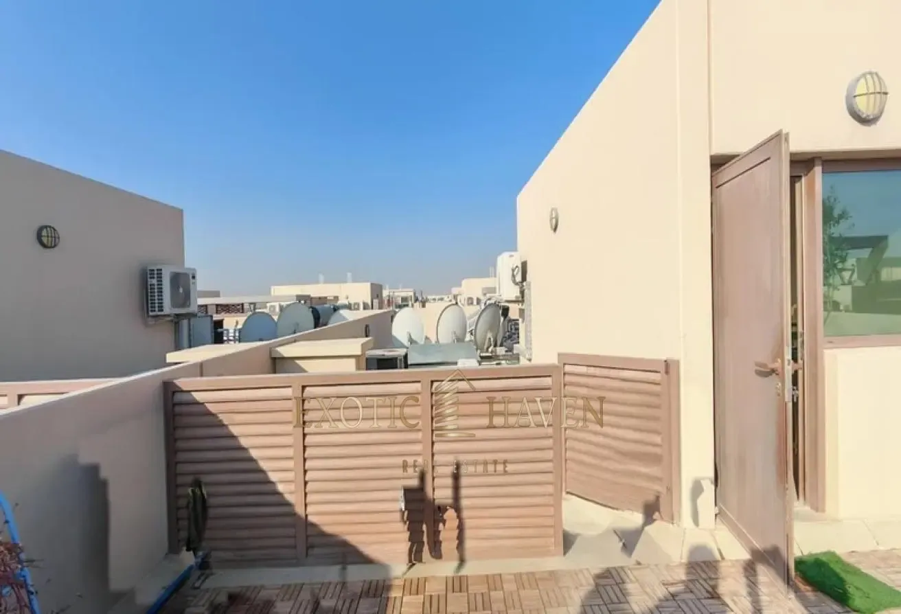 Near Park | Large Layout | Unfurnished