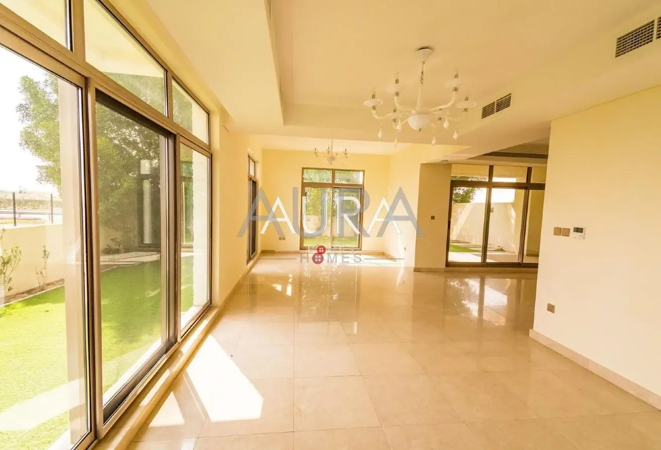 Corner Unit | Single Row | Call to View