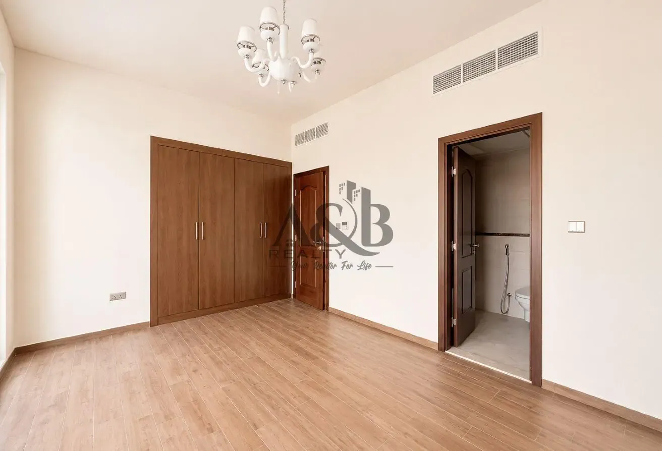 LARGE CORNER PLOT | ALL ENSUITE | GATED COMMUNITY