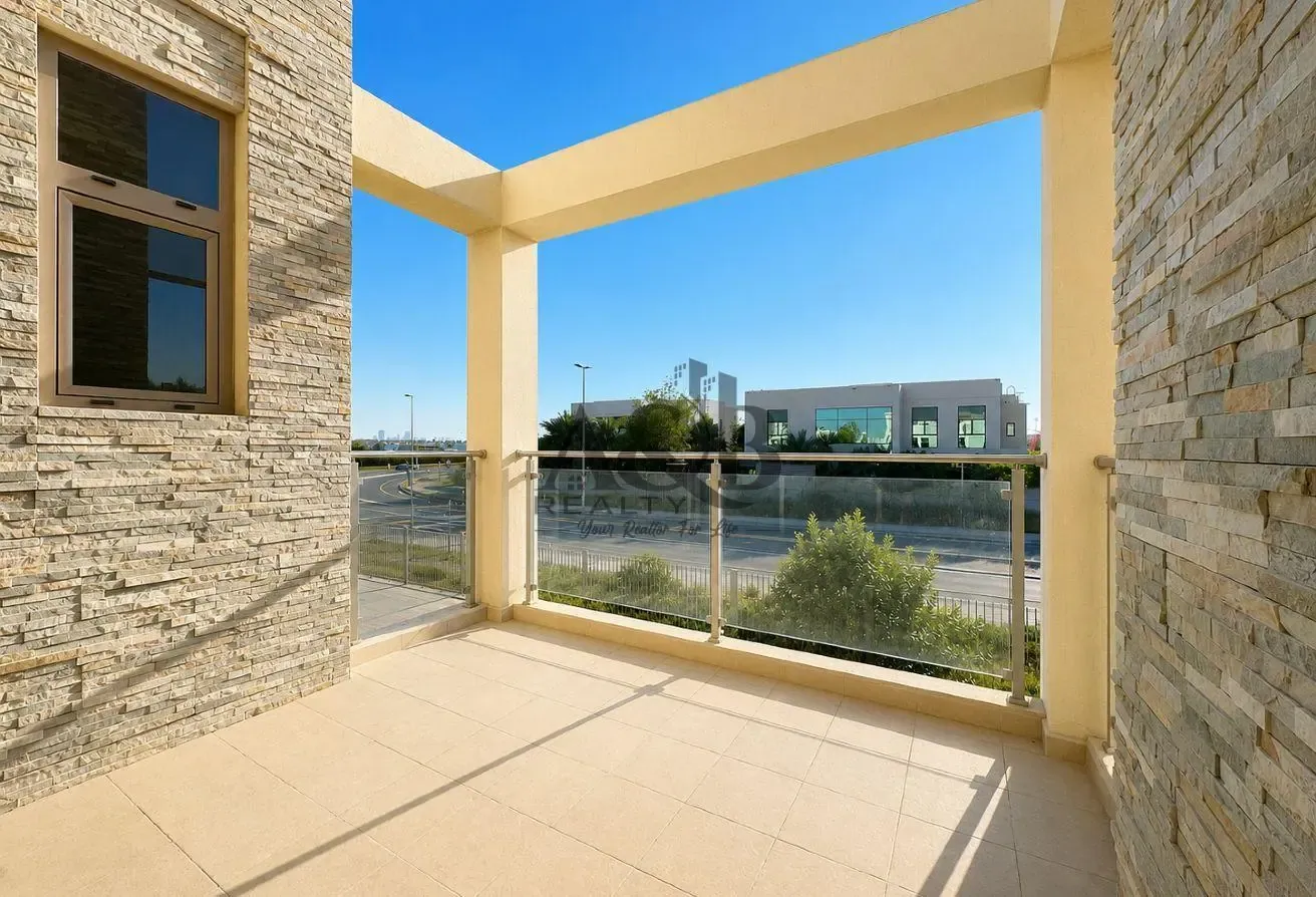 LARGE CORNER PLOT | ALL ENSUITE | GATED COMMUNITY