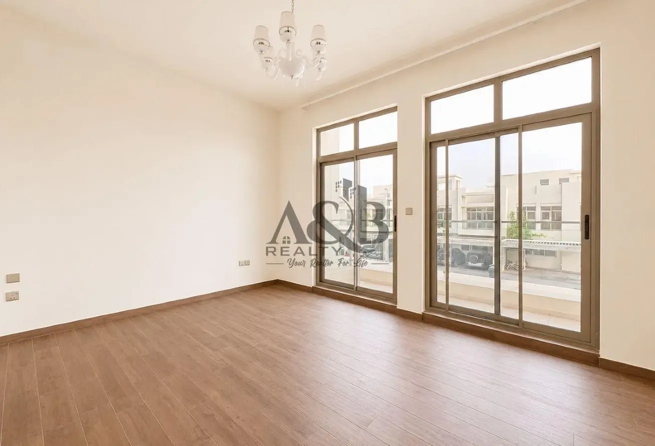 LARGE CORNER PLOT | ALL ENSUITE | GATED COMMUNITY