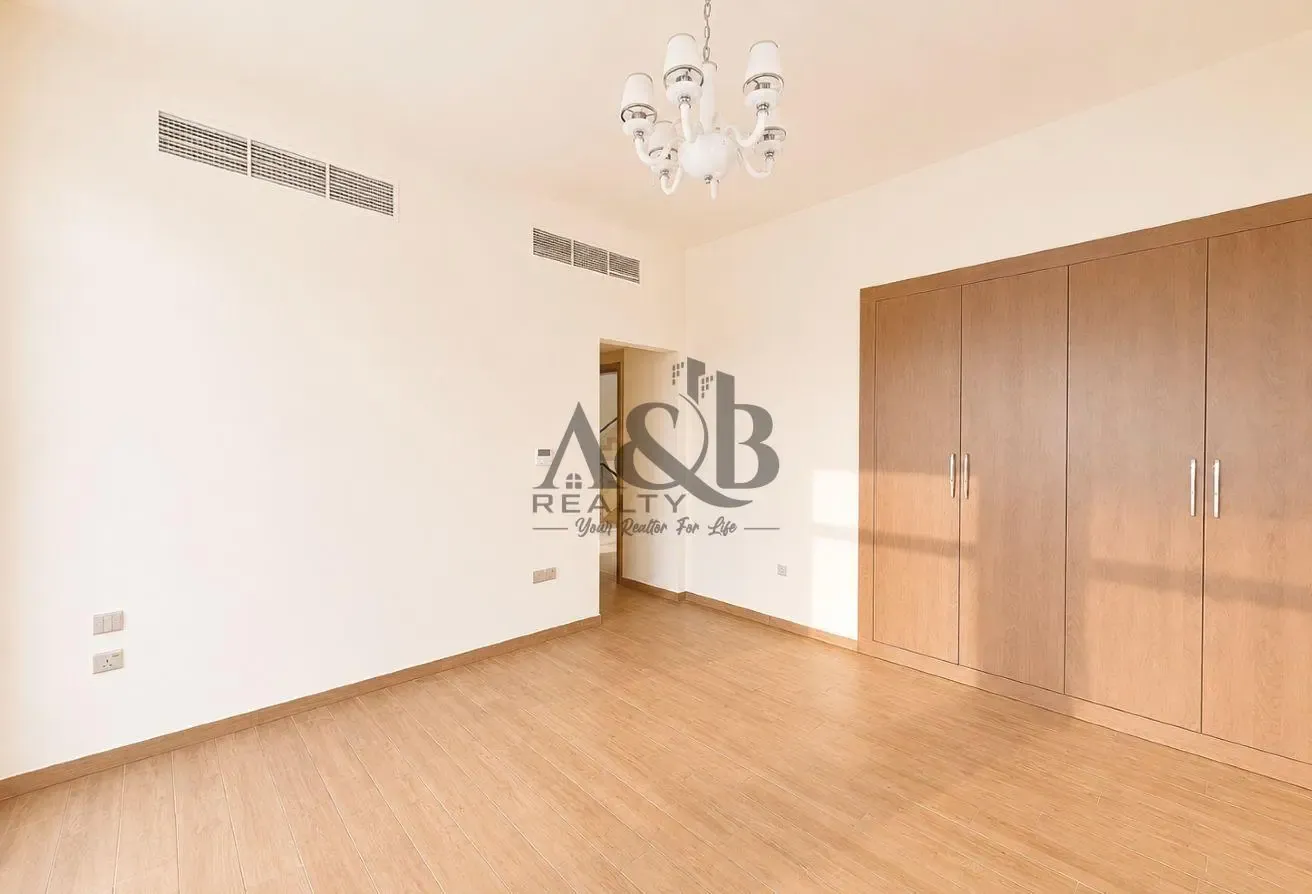 LARGE CORNER PLOT | ALL ENSUITE | GATED COMMUNITY