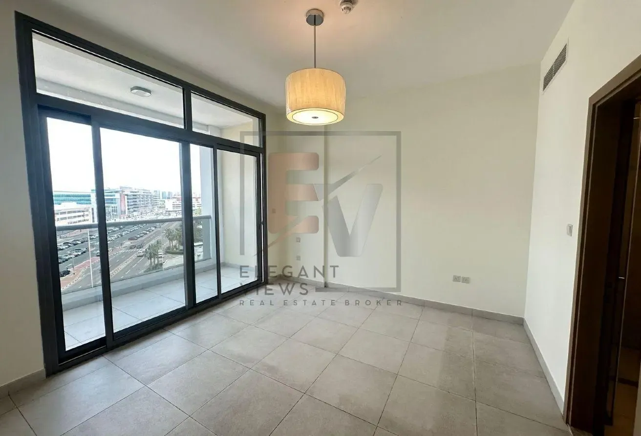Bright & Spacious 1 BR Apartment for Rent