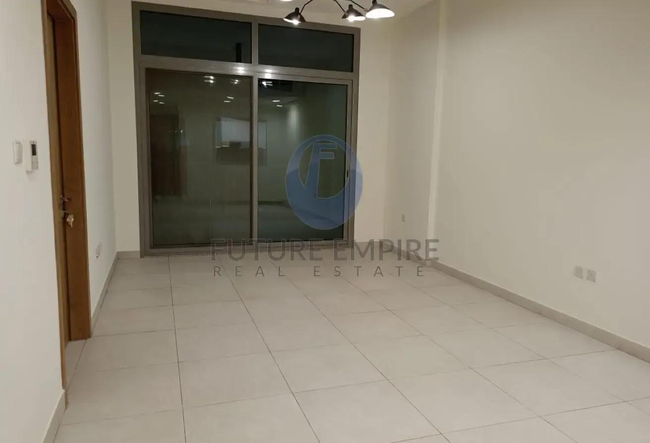 2 BR Apartment in Bur Dubai with Shared Pool