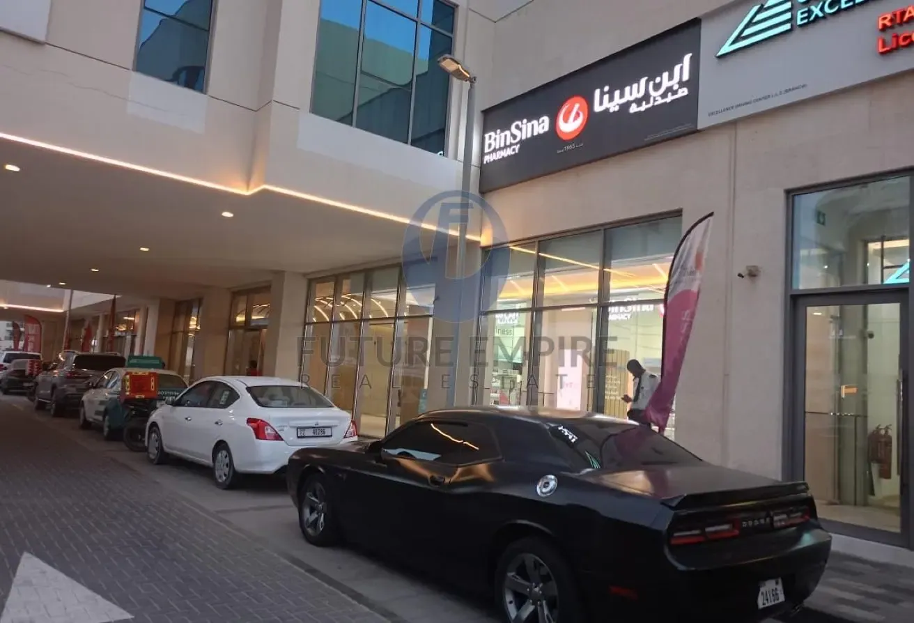 2 BR Apartment in Bur Dubai with Shared Pool