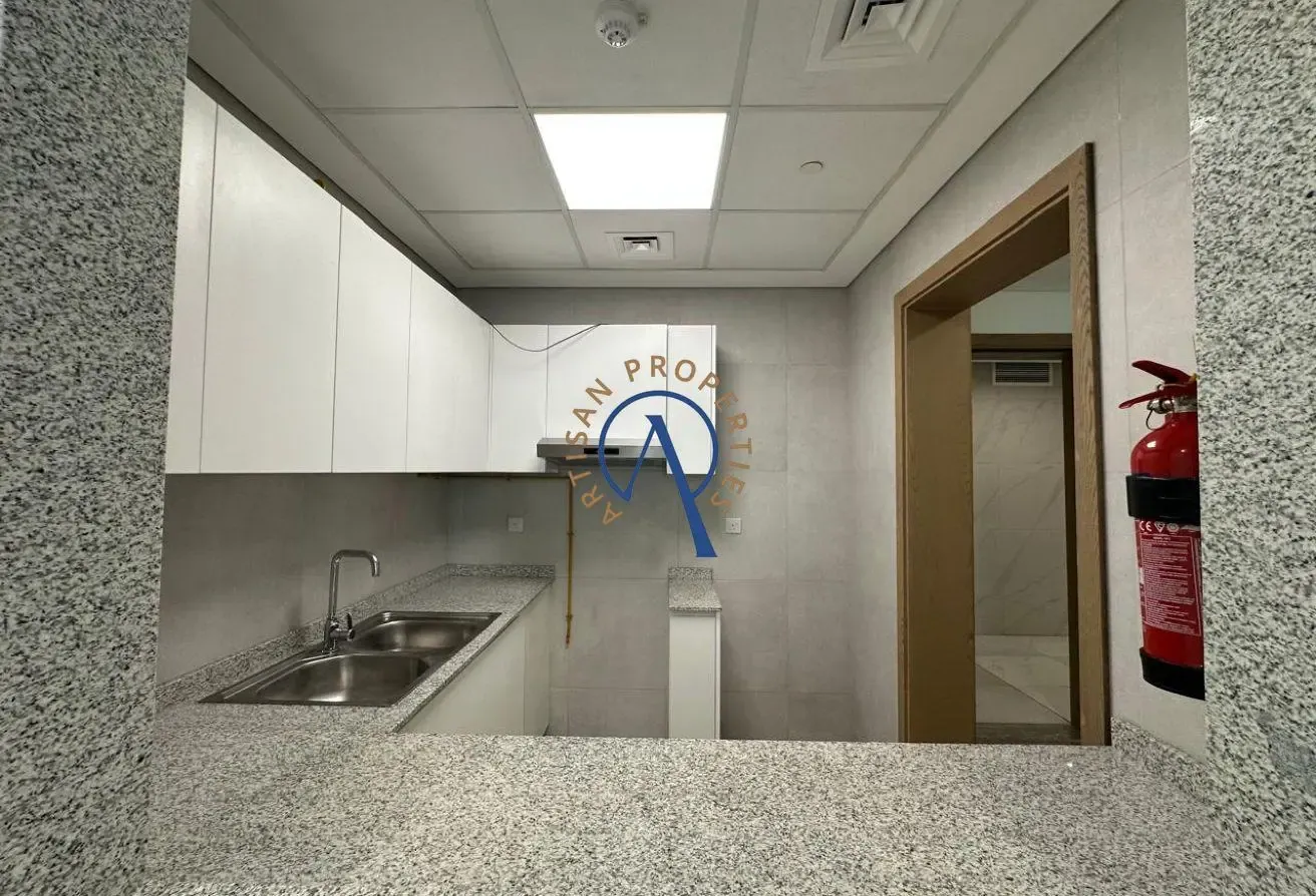 1 MONTH FREE | OPEN KITCHEN | ENQUIRE NOW
