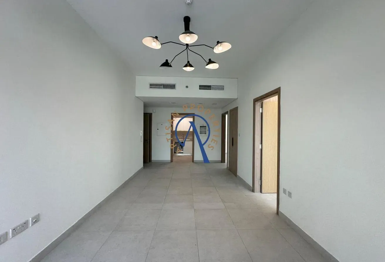 1 MONTH FREE | CLOSED KITCHEN | STORE ROOM