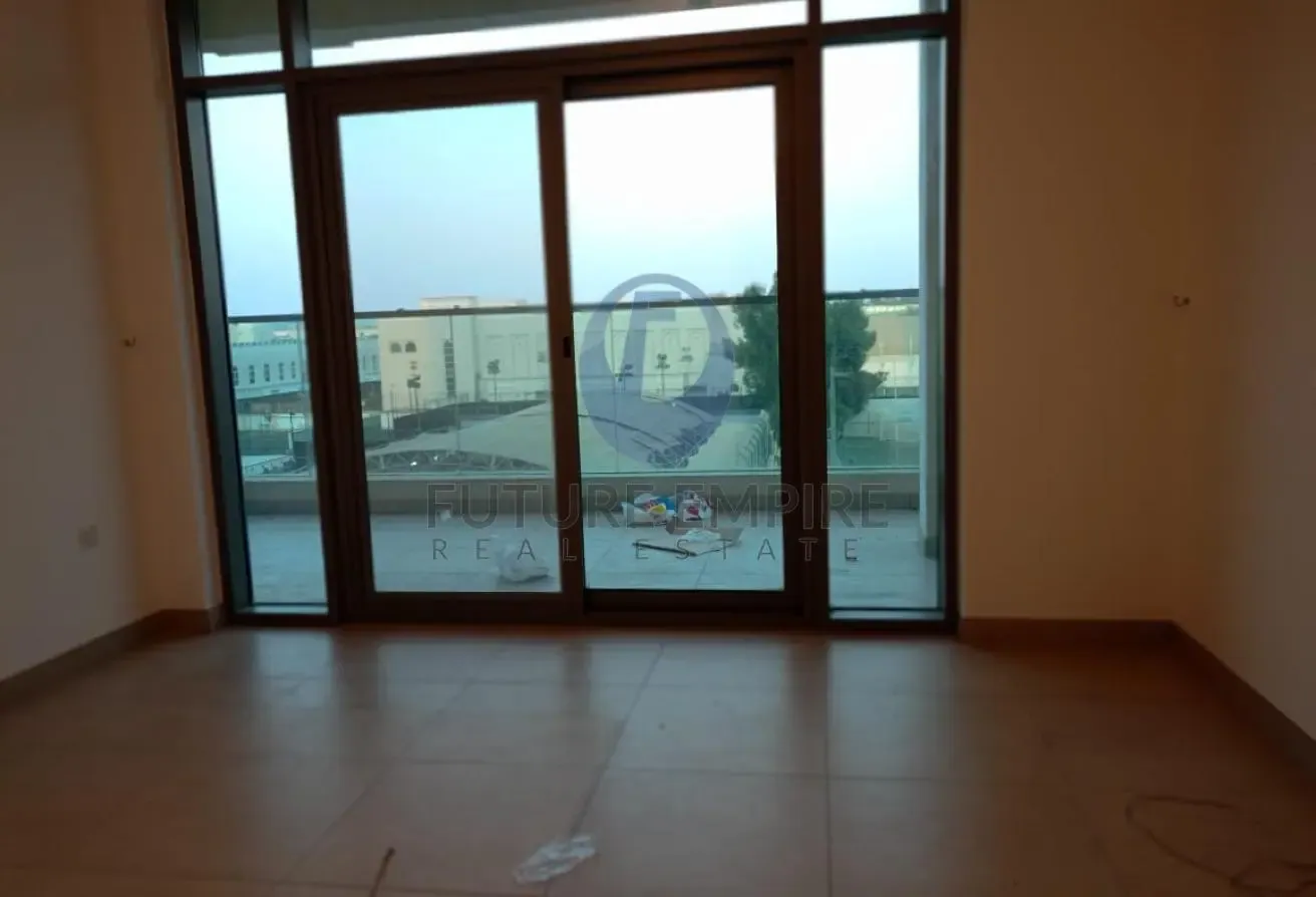 Spacious 2BR | Prime Layout | Vacant Now