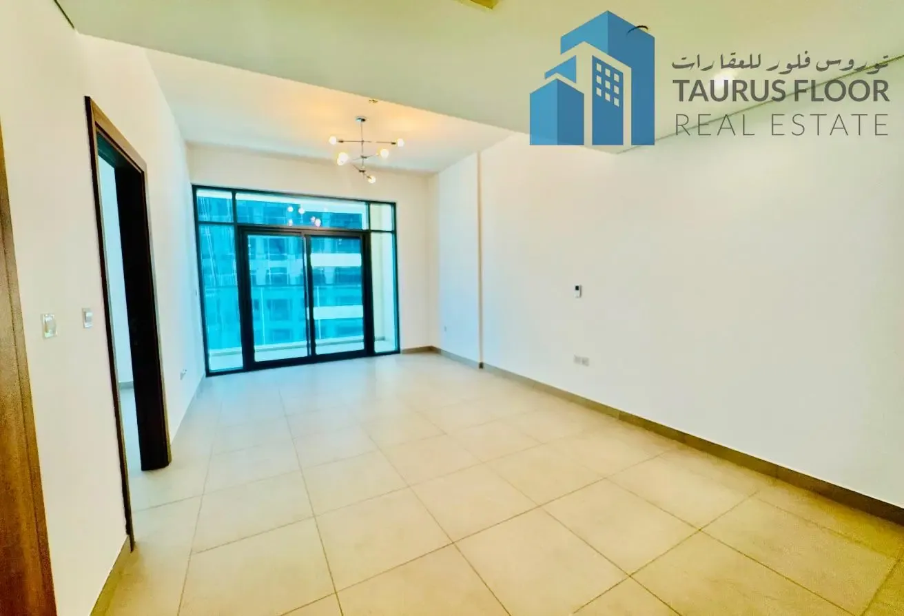 LUXURY LIVING 2BHK APT || GYM,POOL, PARKING|| OPT