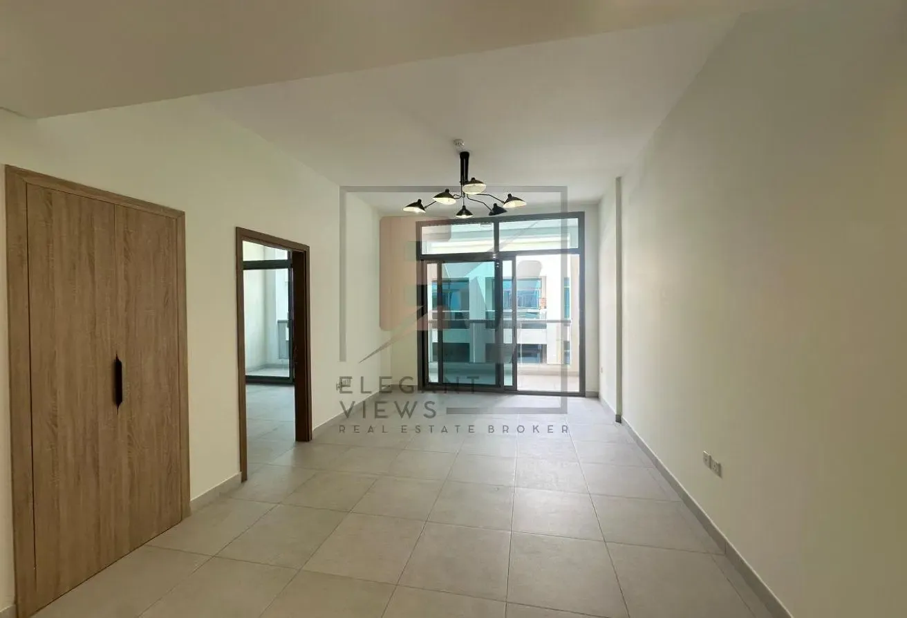 Contemporary 1BR Apartment | Excellent Amenities