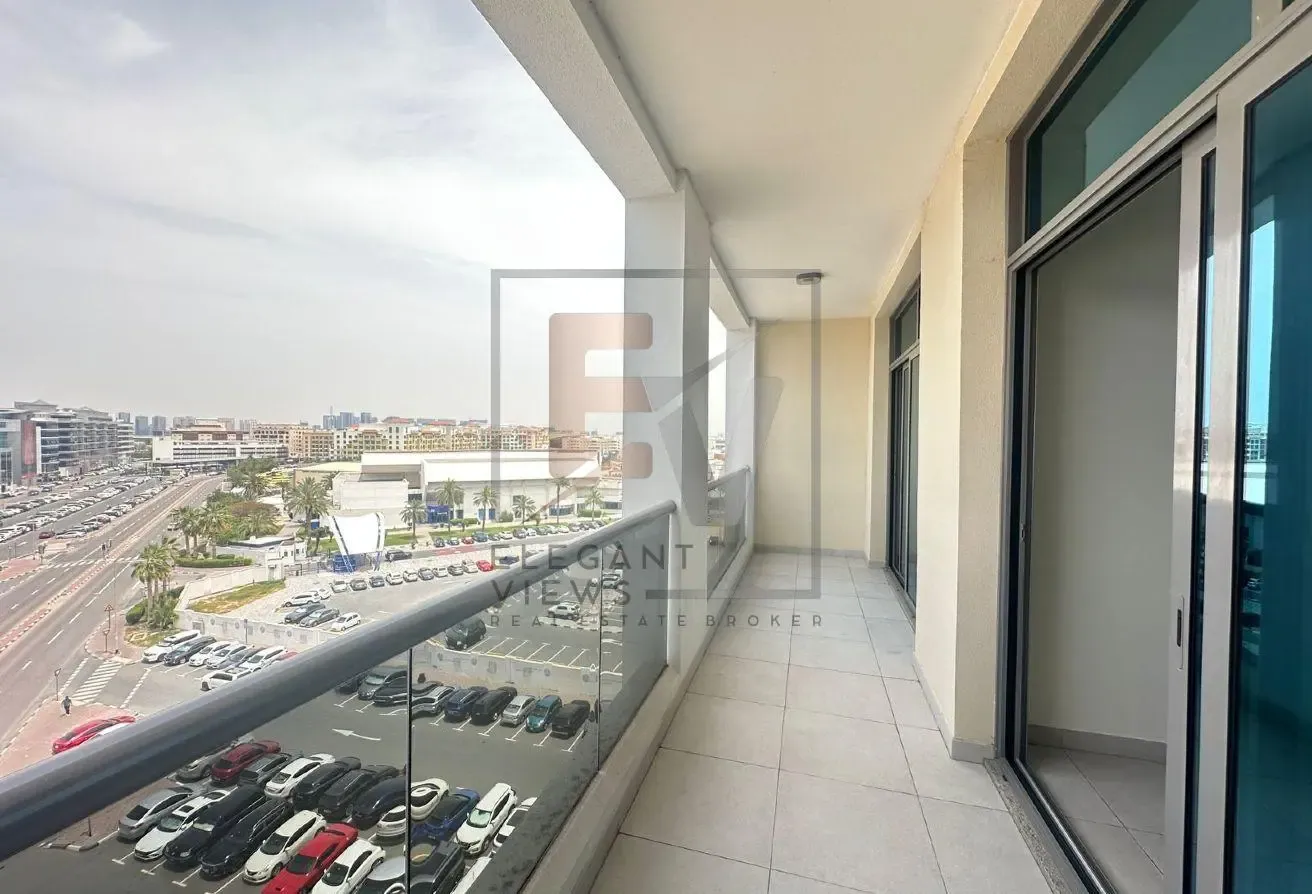 Stylish 1BR | Spacious Layout | Prime Dubai Living