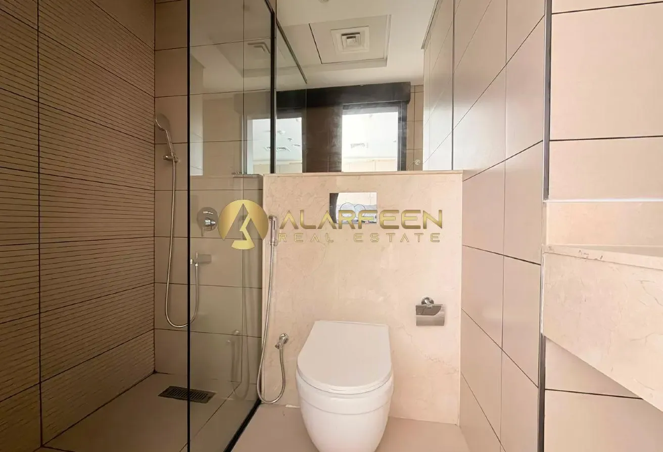 Unfurnished 1BR| Premium Quality| Prime Location