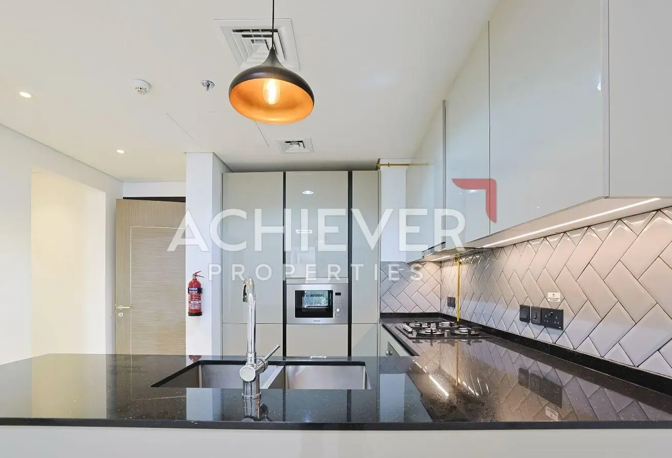 Cozy 1BR+ Study | Well Maintained | Ready to Move