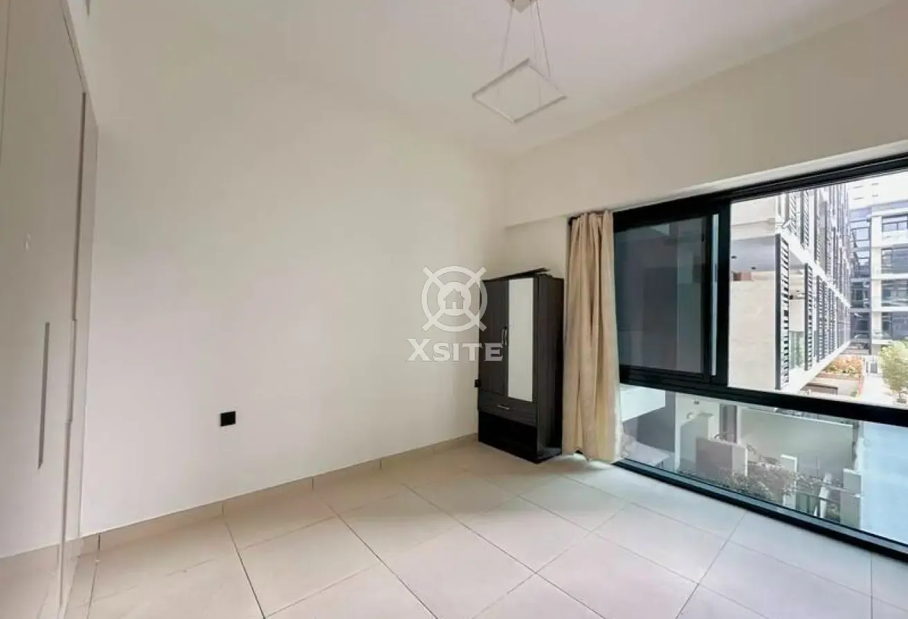 Vacant Unit  | 1 BR + Store | Pool View