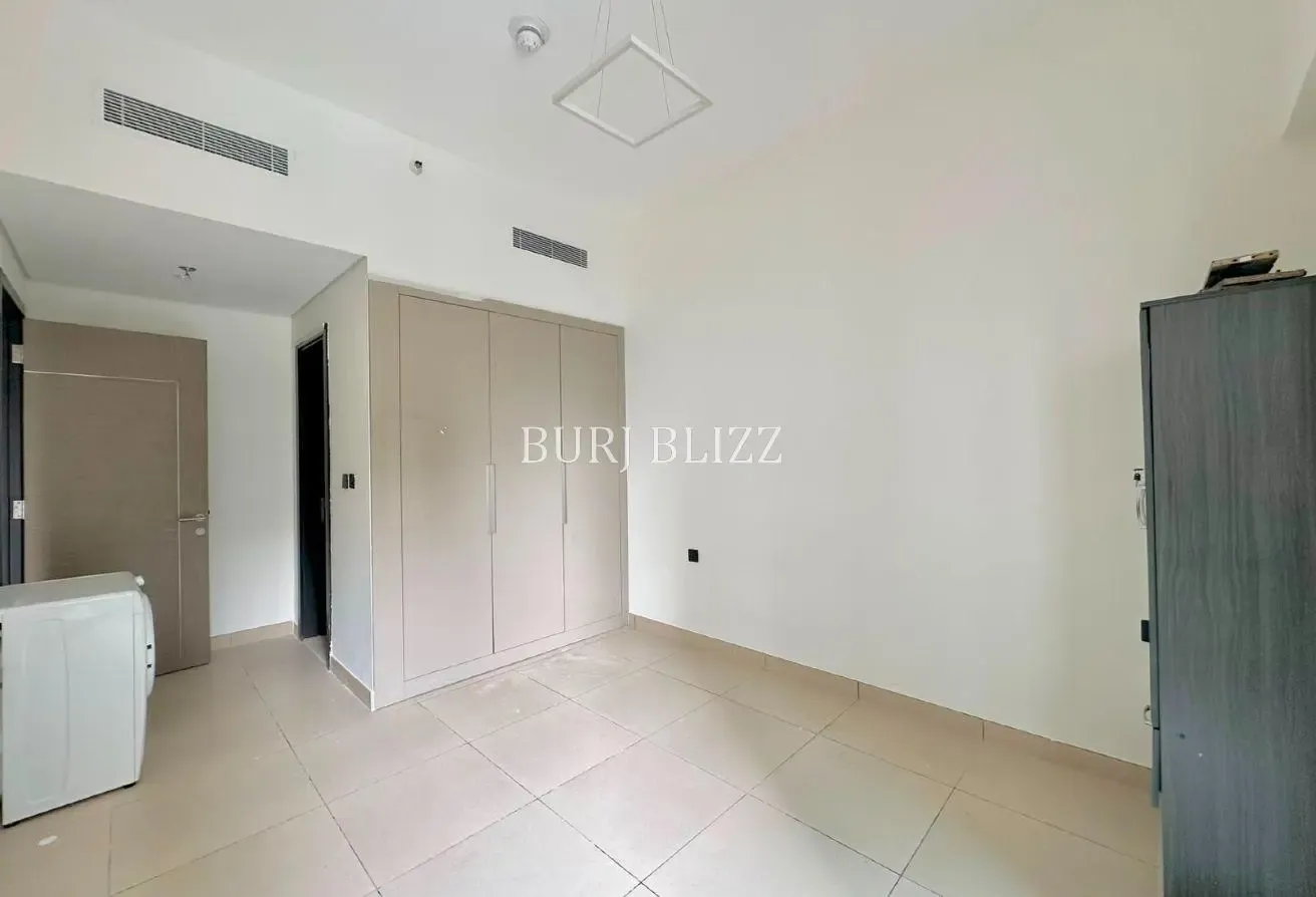 1BR+Study | Huge Layout | Serene Community