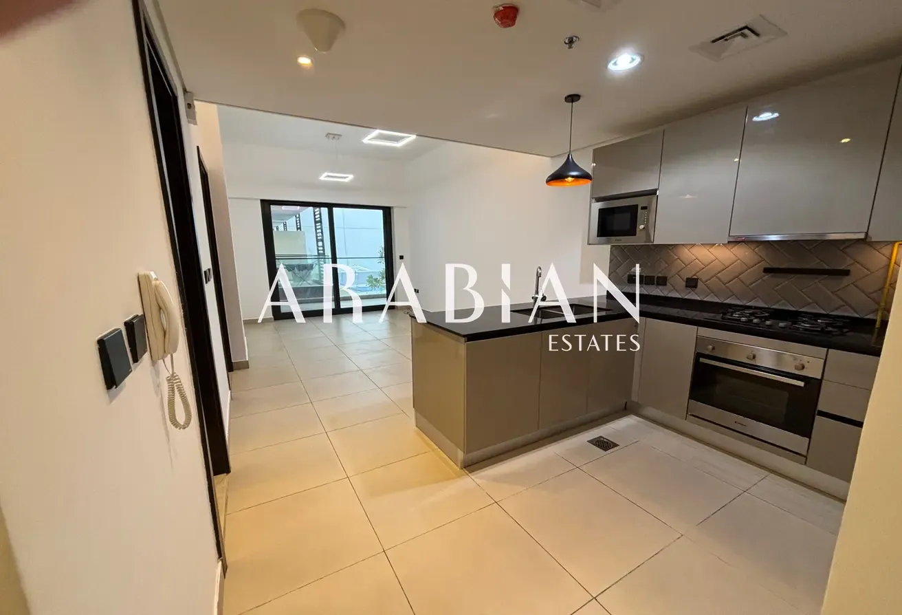 Unfurnished | Study Room | Modern