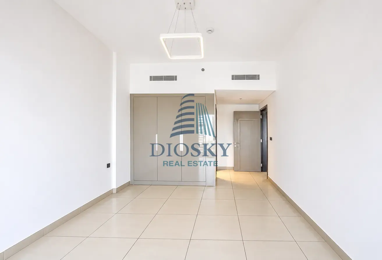 Well Maintained | Near JSS School | Spacious Unit