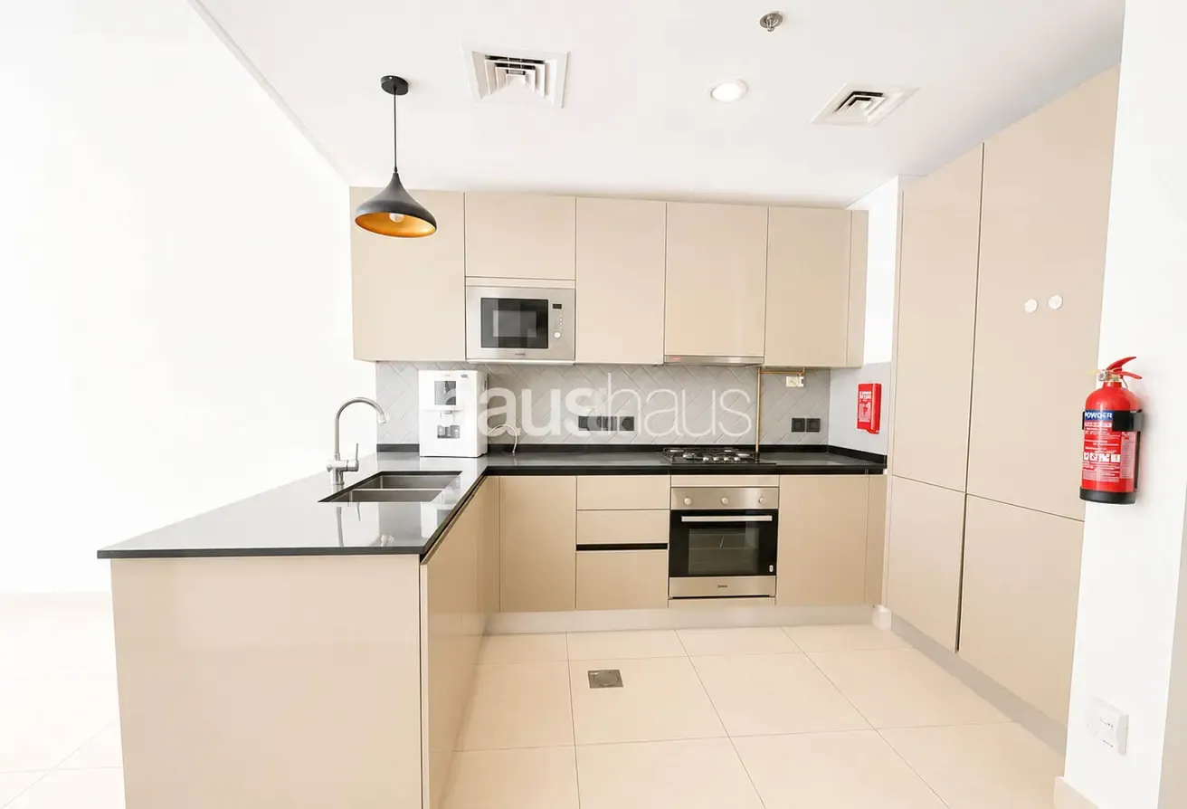 Best Offer | Maid's Room | White Goods