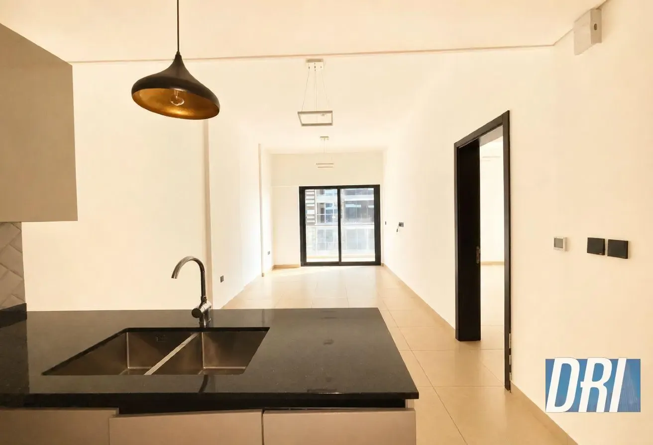 1BR+Study | Vacant | Near to Exit | Fully kitchen