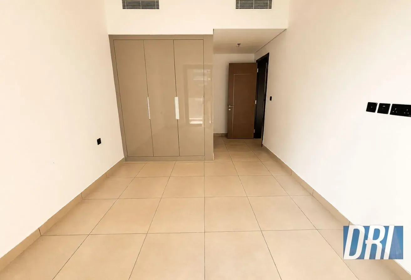 1BR+Study | Vacant | Near to Exit | Fully kitchen