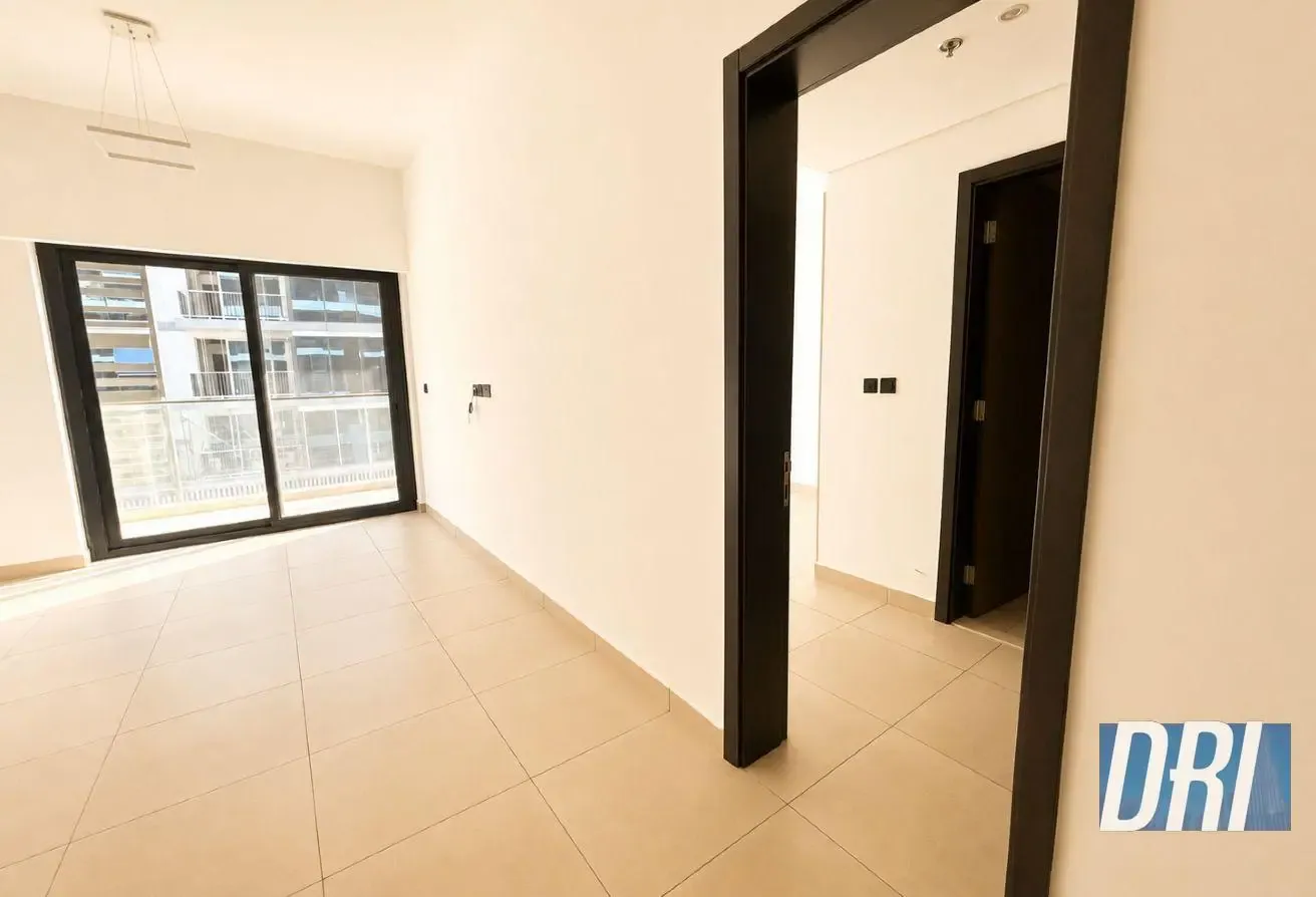 1BR+Study | Vacant | Near to Exit | Fully kitchen