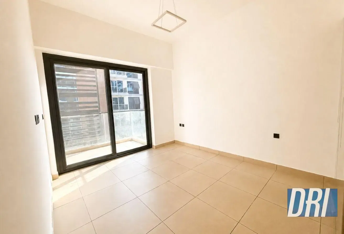 1BR+Study | Vacant | Near to Exit | Fully kitchen