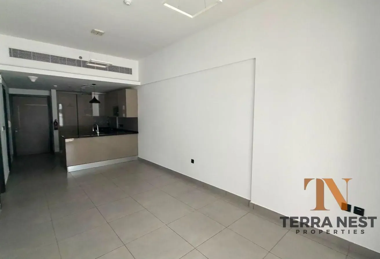 SPACIOUS 1 BR + MAID | NEAR SCHOOL | NEAR EXIT