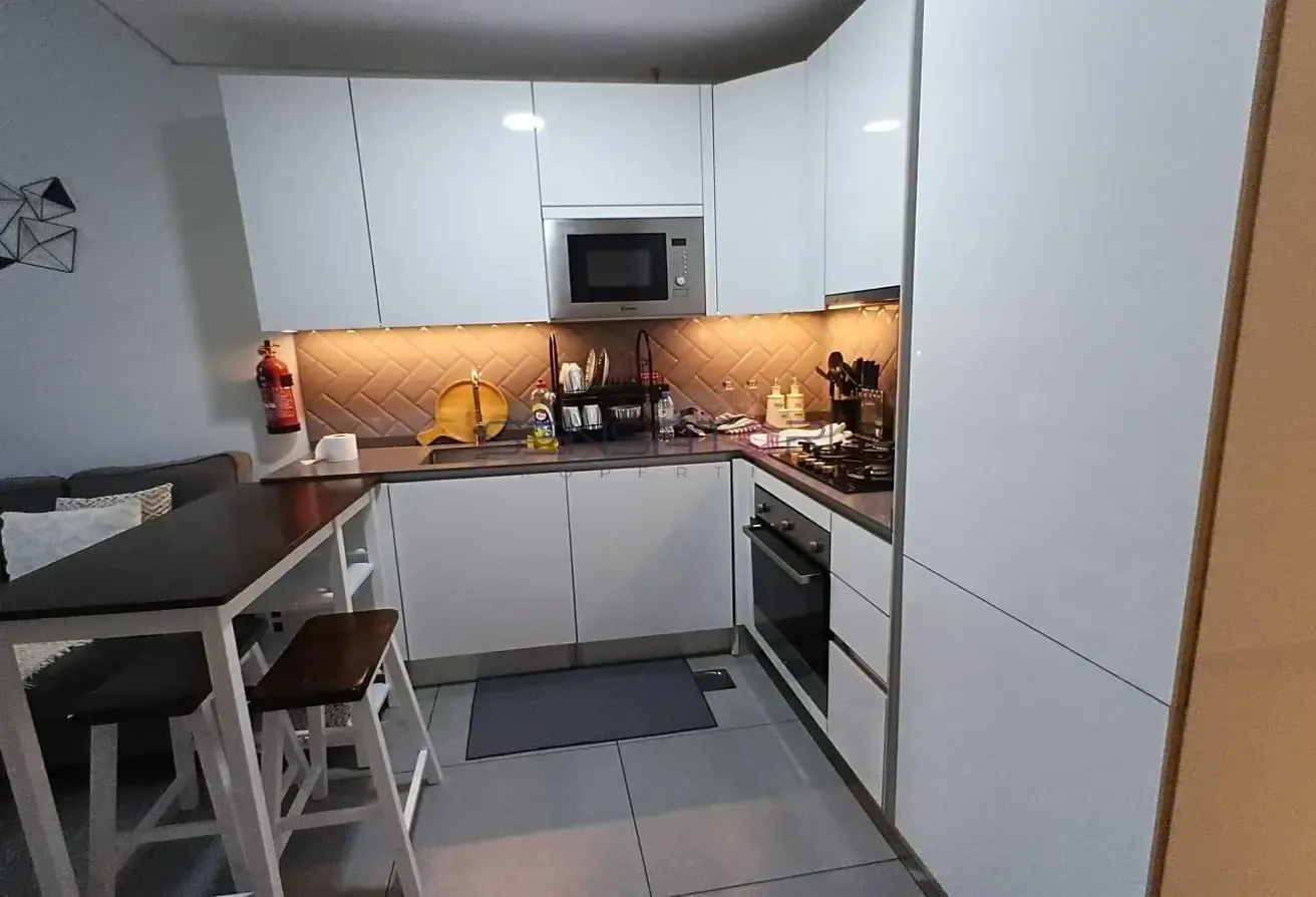 GROUND FLOOR FURNISHED | FLEXIBLE CHEQUES WITH BILLS