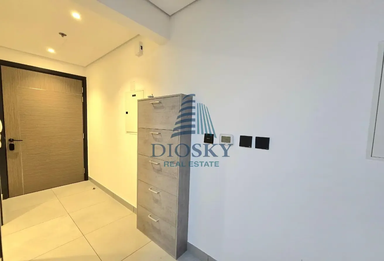 fully Furnished|Prime Location|12 Chqs With Bills