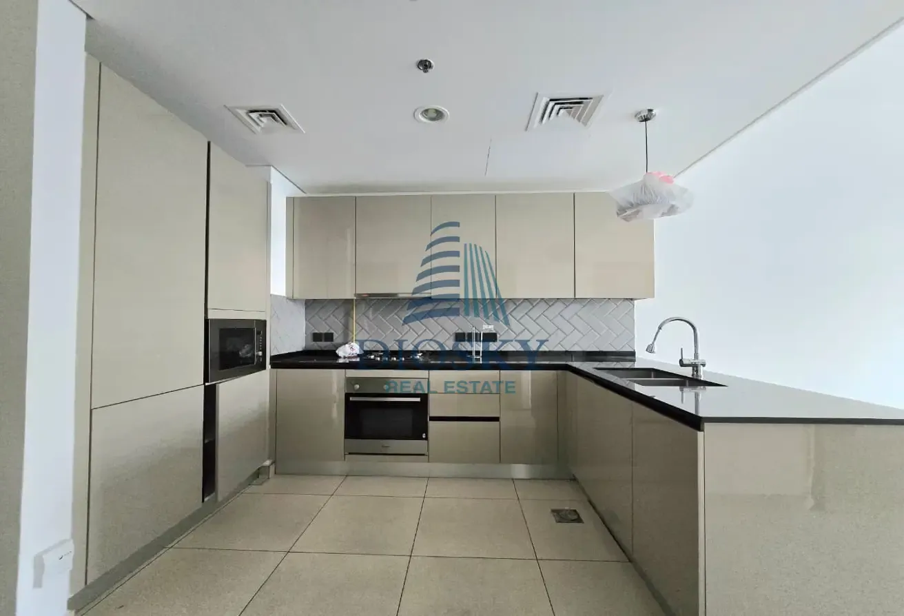 1 BHK + Maid's | Well Maintained | Vacant