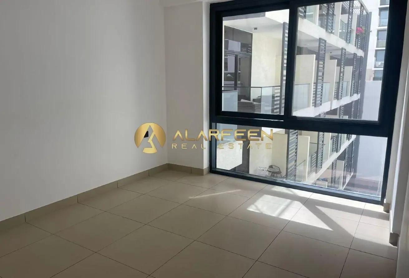 1Br+maid | Spacious and Bright | Pool View