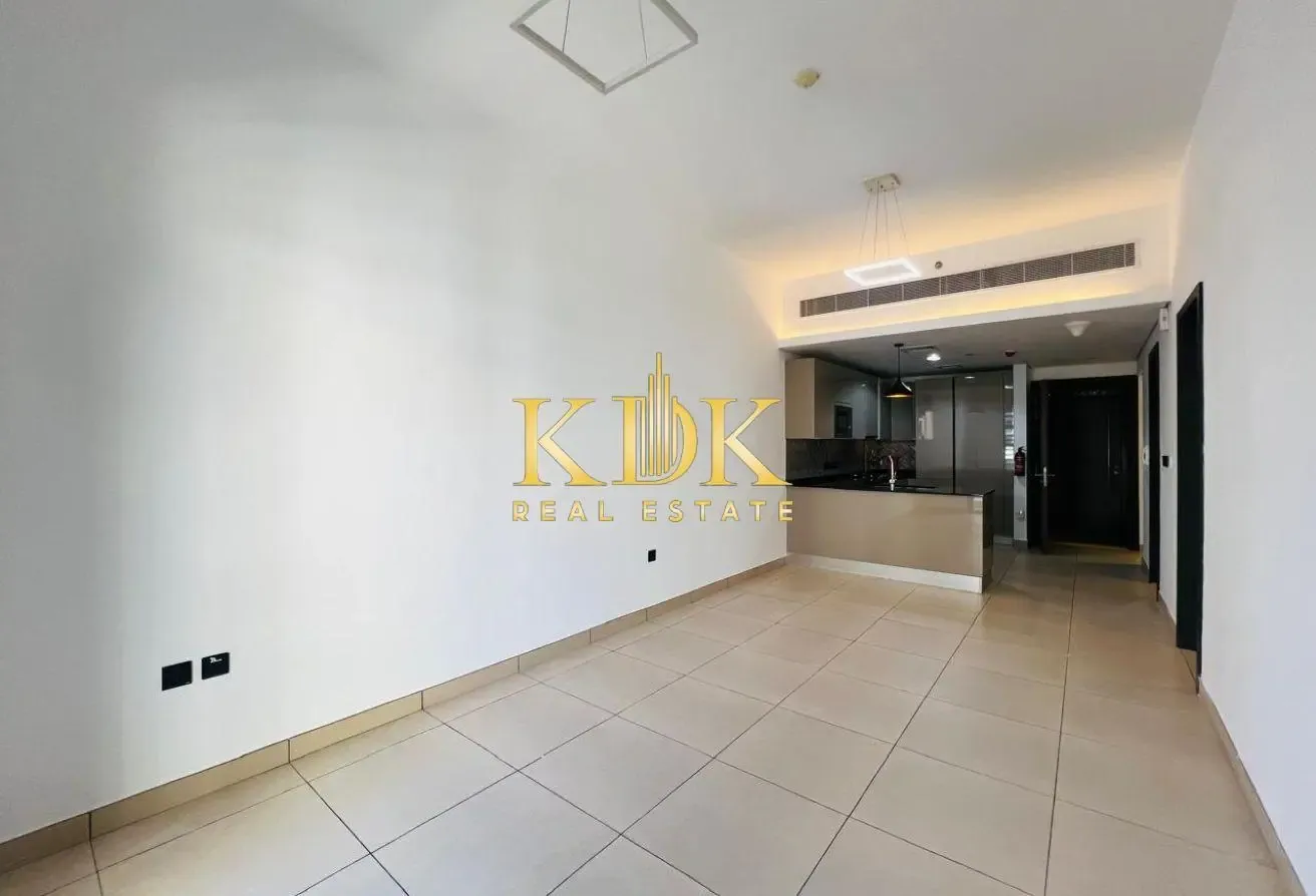 1BHK + Maid | Unfurnished | Prime Location