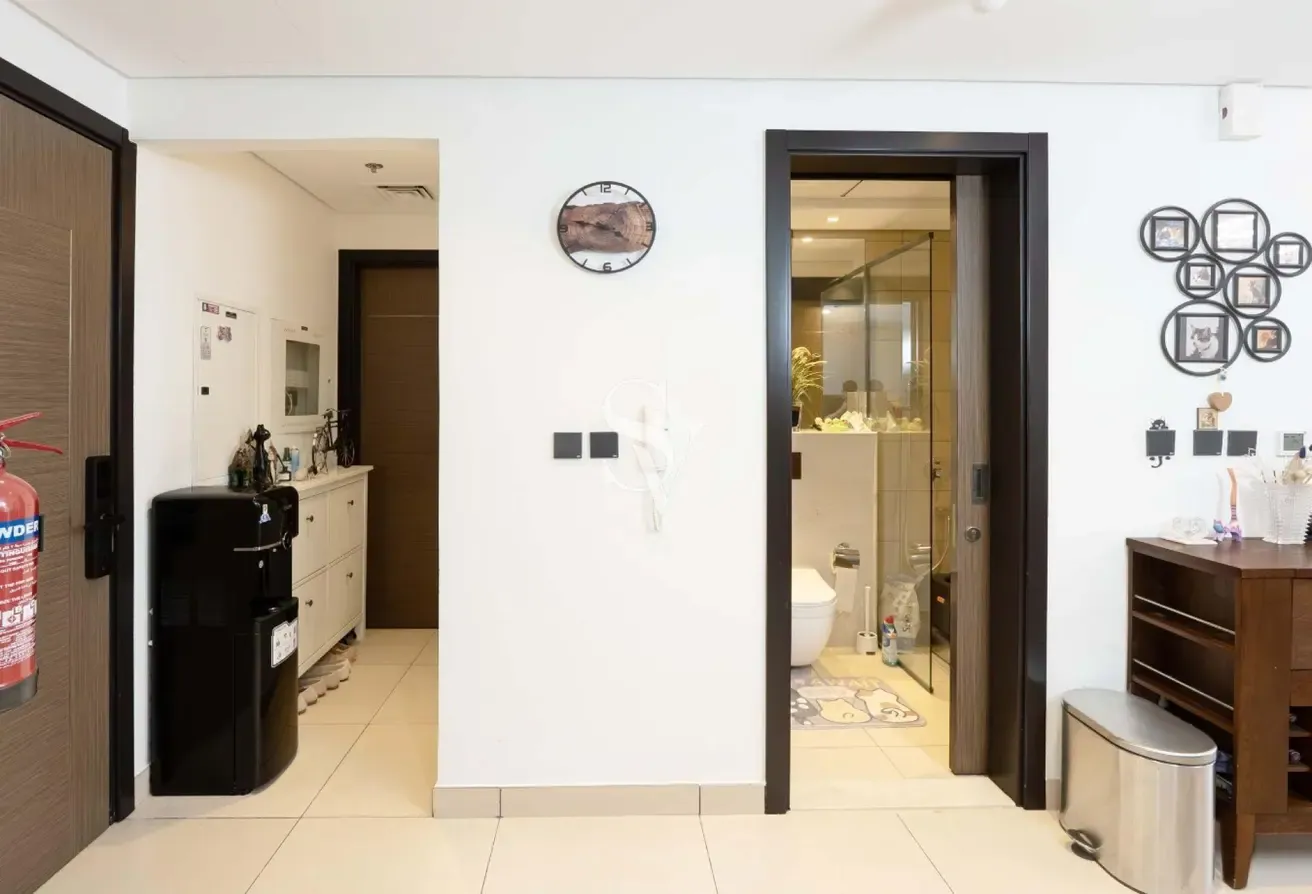 Chiller Free | Maids room | Near Exit | Near Mall