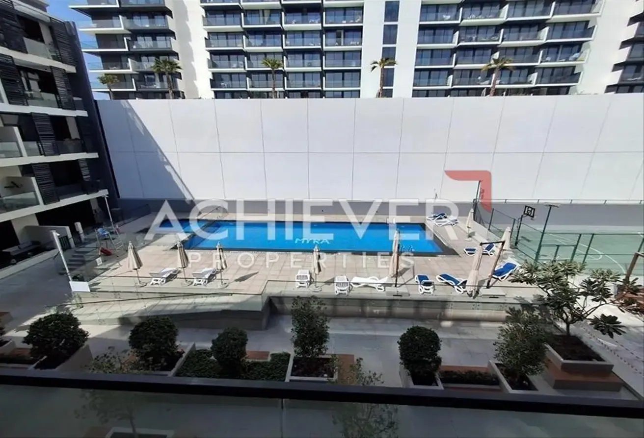 Modern 1 BR + Study | Pool View | Ready to Move-in