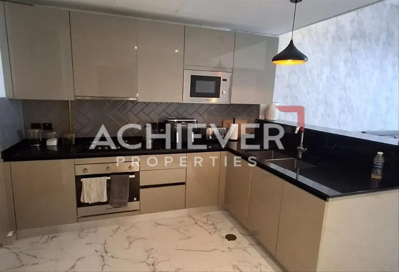 Modern 1 BR + Study | Pool View | Ready to Move-in