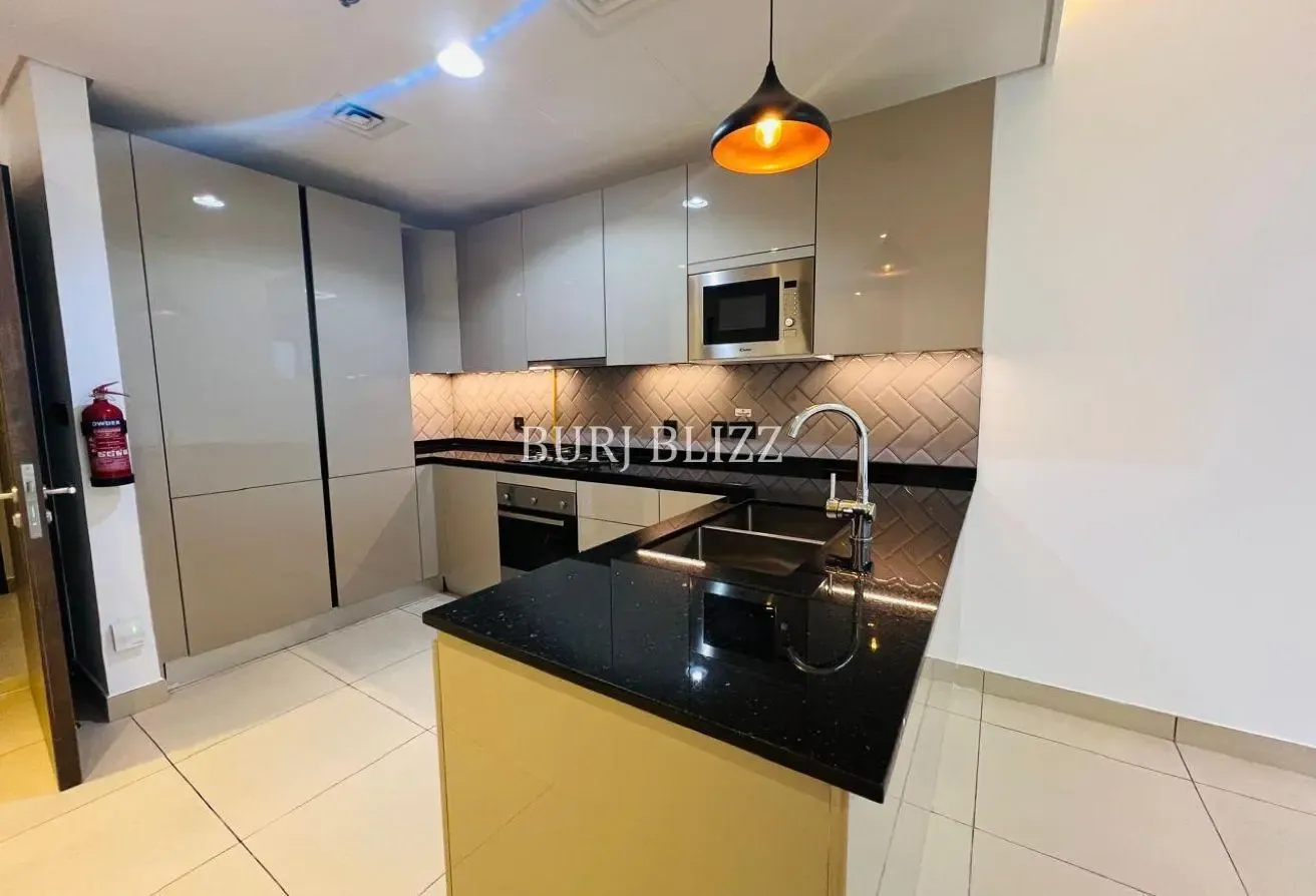 Huge Layout 1BR+Study | Chiller Free | Pool View