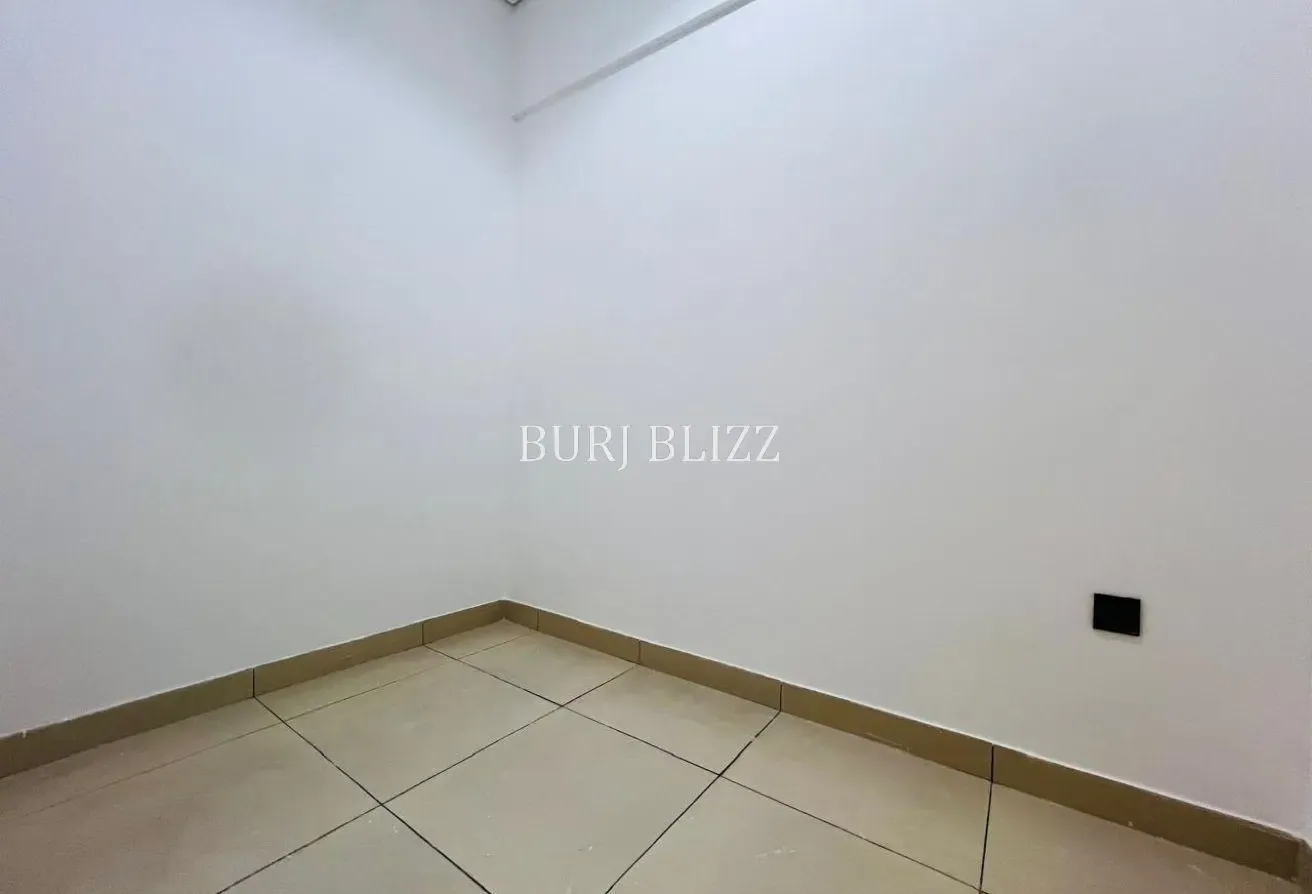 Huge Layout 1BR+Study | Chiller Free | Pool View