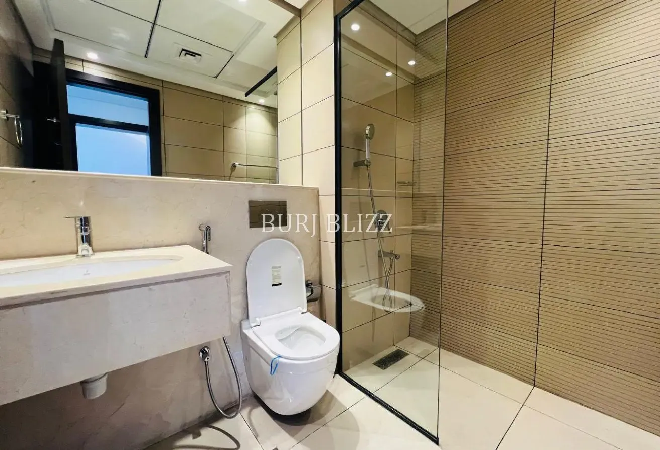 Huge Layout 1BR+Study | Chiller Free | Pool View