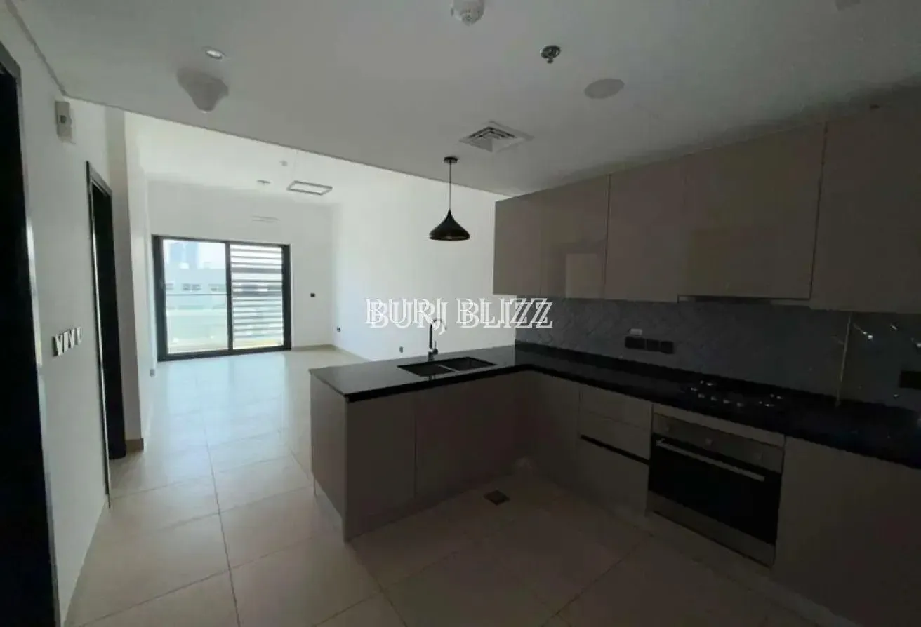 1BHK+Study Room | Multiple Cheques | Pool View