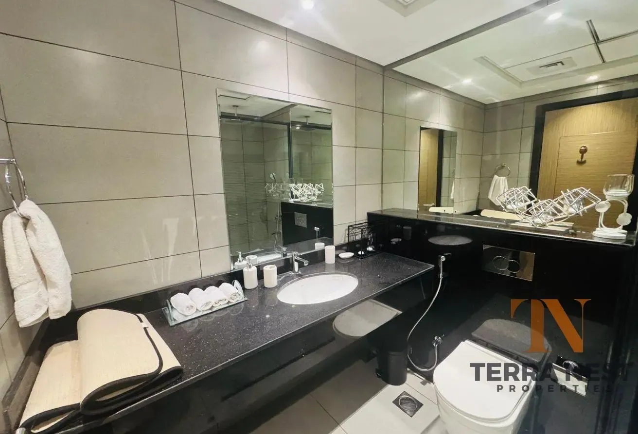 ALL BILLS INCLUSIVE | NEAR EXIT | 12 CHQ | Modern