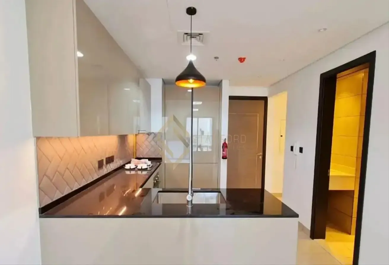 Prime Unit |Study, Open View | Excellent Condition