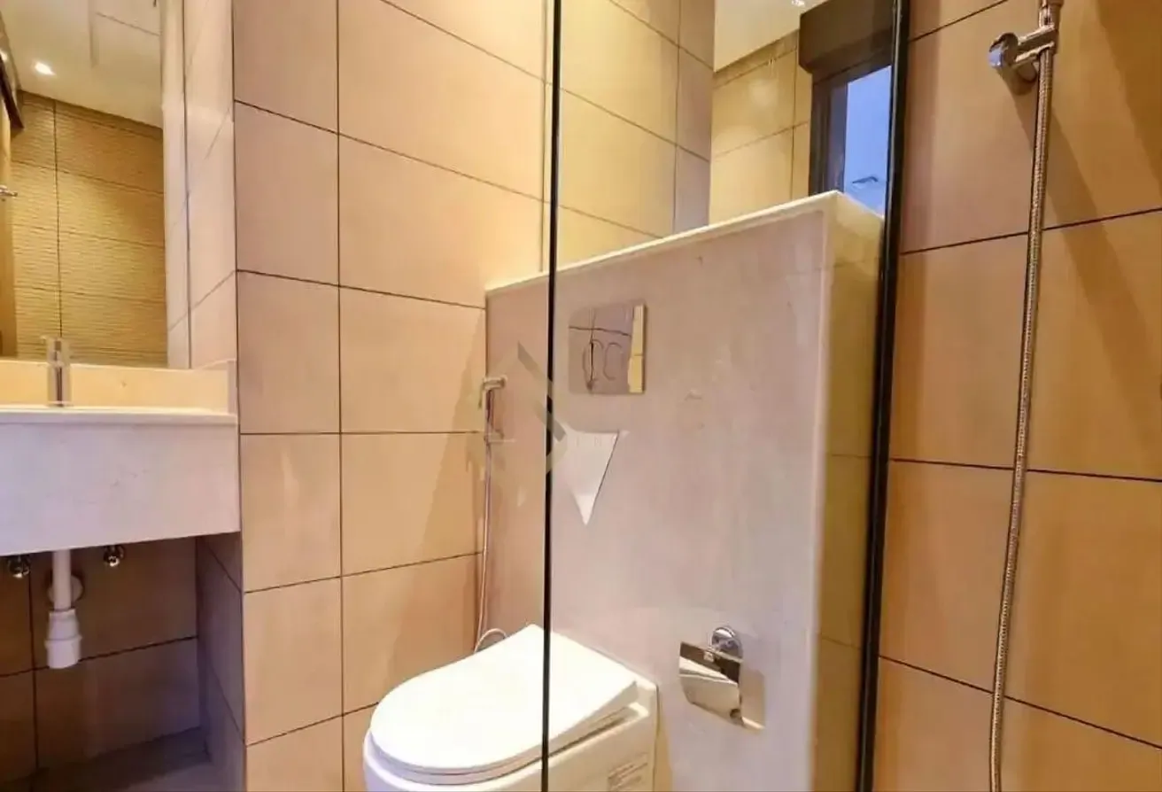 Prime Unit |Study, Open View | Excellent Condition