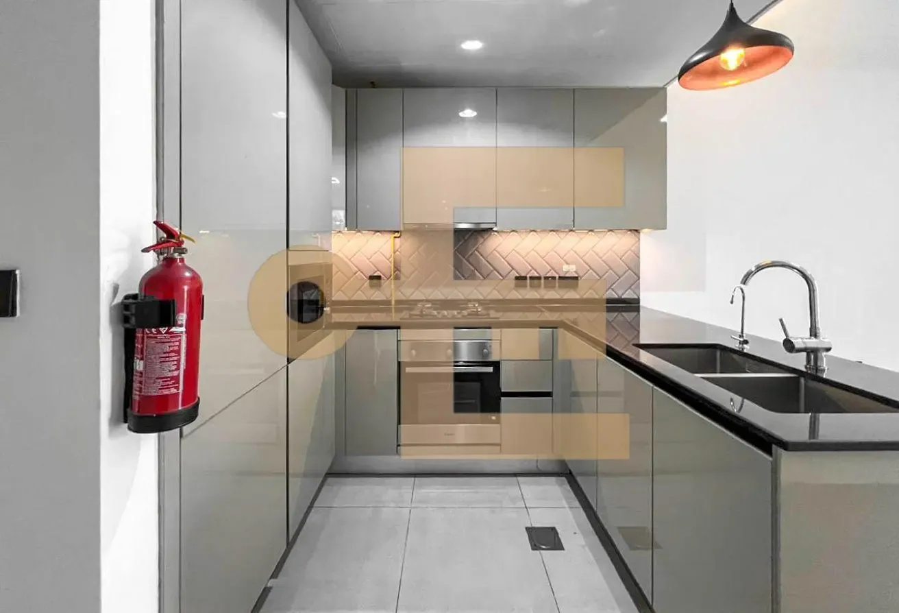 Store Room | Kitchen Appliances | 2 Baths