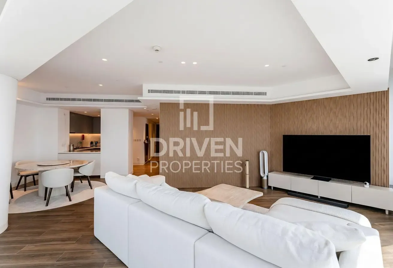 Furnished Unit | Ready to move in | High Floor