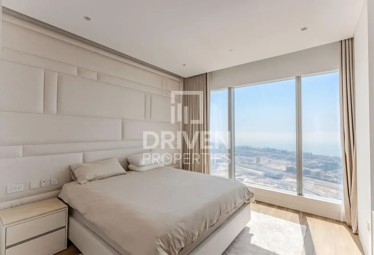 Furnished Unit | Ready to move in | High Floor